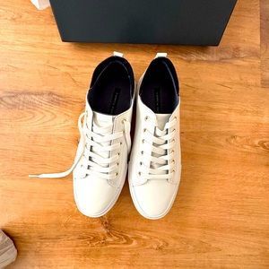 Tommy Hilfiger tennis shoes.  Size 8.5.  White with classic red, white and blue